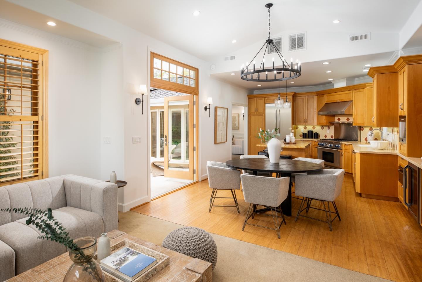 Photo 1 of 30 — 2121 Creeden Way, MOUNTAIN VIEW, CA 94040