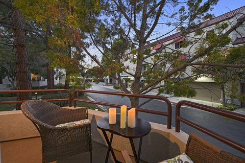 Tiny photo for 104 E Court Lane, Foster City, CA 94404 (MLS # ML82029284)