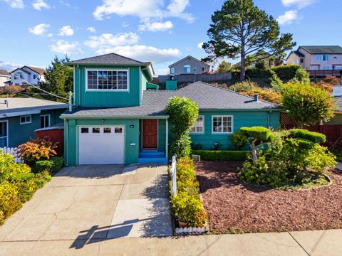 Photo of 831 Byron Drive, SOUTH SAN FRANCISCO, CA 94080 (MLS # ML82026028)