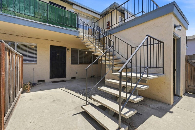 635 Bolton Court