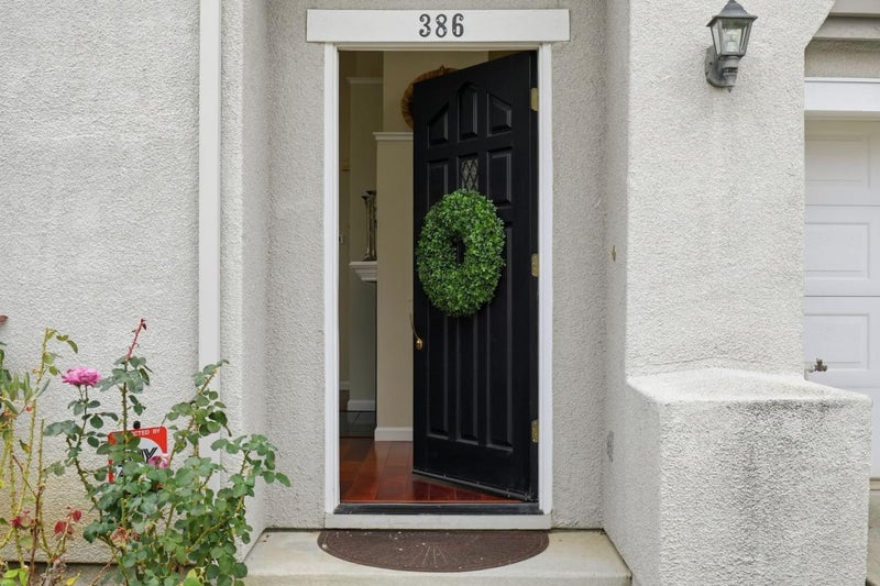 386 Pismo Terrace