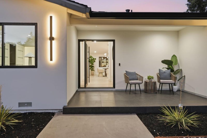 1389 Chelsea Drive