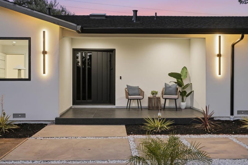 1389 Chelsea Drive