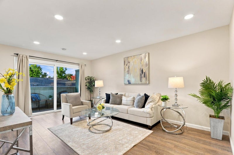 7100 Rainbow Drive 33
