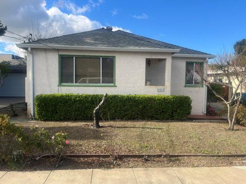 1022 Montgomery Street SAN CARLOS CA 94070