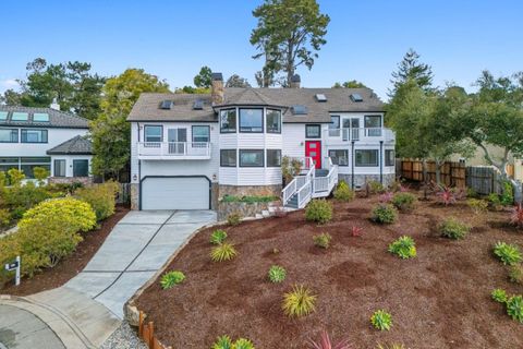 Photo of 607 Saint Andrews Drive, APTOS, CA 95003 (MLS # ML82036054)