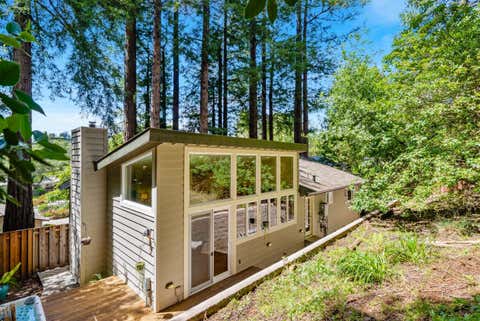Photo of 106 Hidden Drive, SCOTTS VALLEY, CA 95066 (MLS # ML82048669)