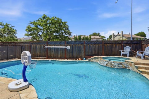 Tiny photo for 16815 Cabernet Circle, Morgan Hill, CA 95037 (MLS # ML82052999)