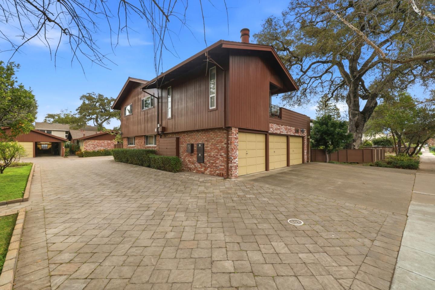 1280 &1300 Mills Street