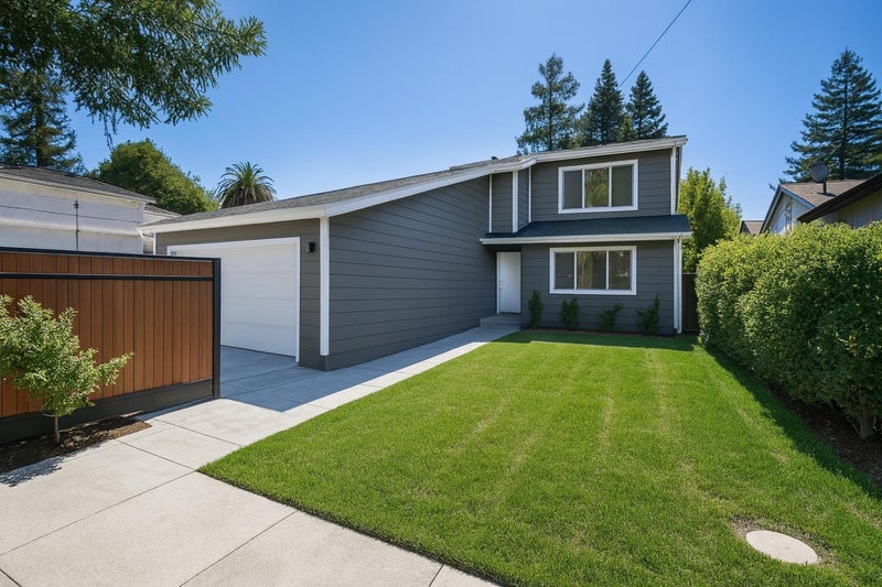 2121 Valparaiso Avenue