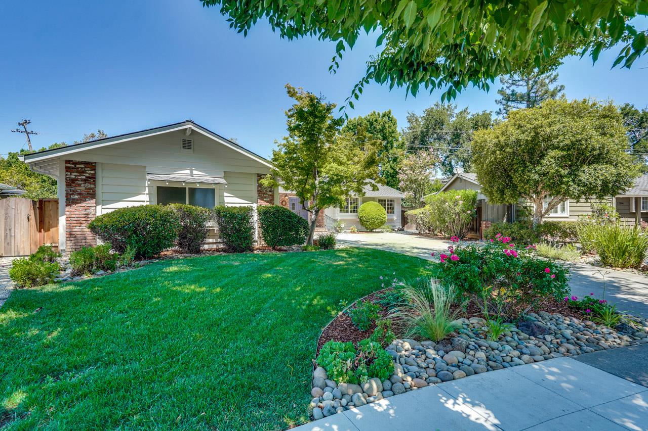 2202 Gunar Drive