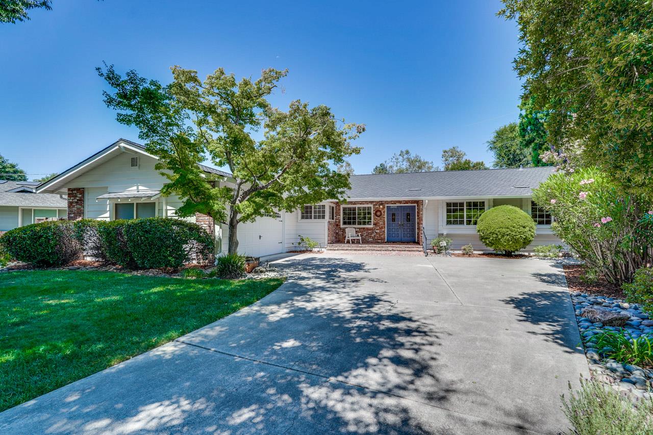 2202 Gunar Drive