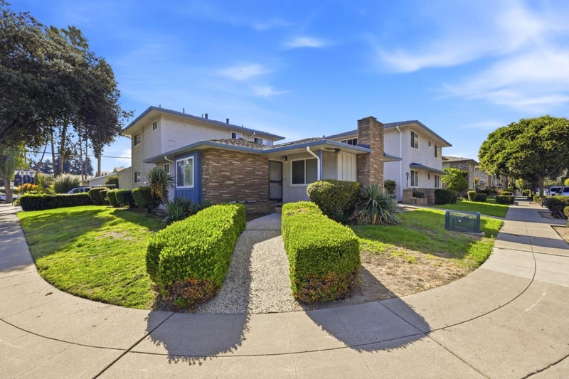 622 Grand Fir Avenue