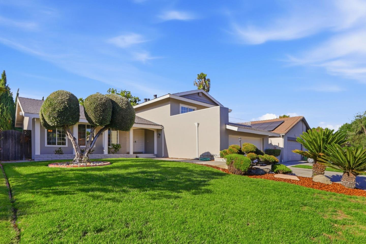 331 Avenida Nogales