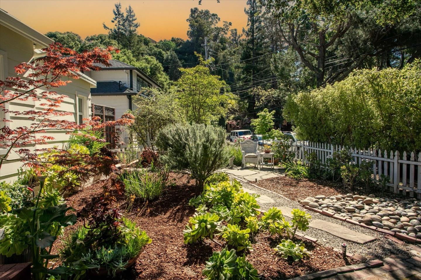 15 &15 1/2 Stacia Street