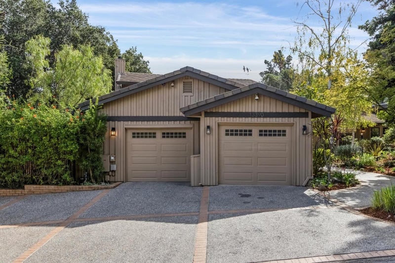 13390 Lennox Way