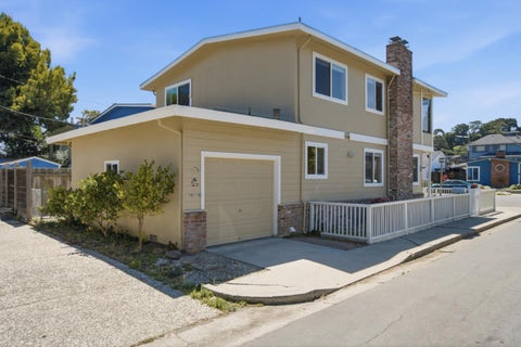 Tiny photo for 130 Bennett Road, APTOS, CA 95003 (MLS # ML82054583)
