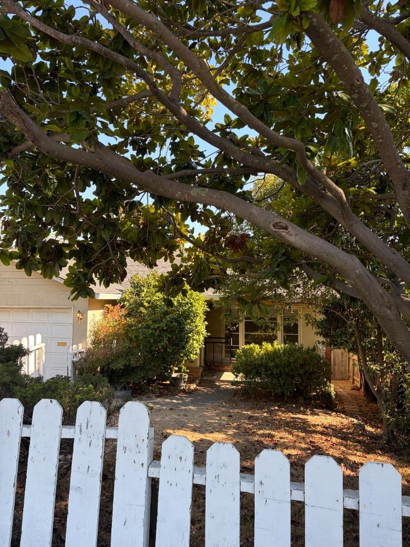 1965 Belle Avenue