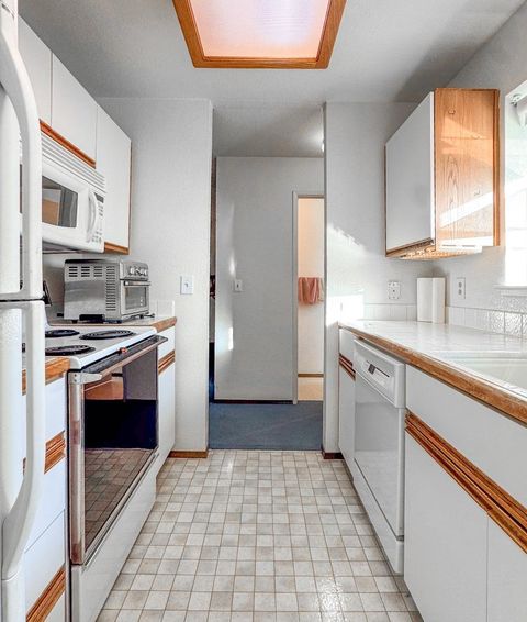 Tiny photo for 6923 Chantel Court, SAN JOSE, CA 95129 (MLS # ML82026719)