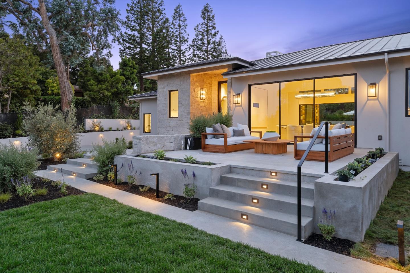 55 Del Monte Drive