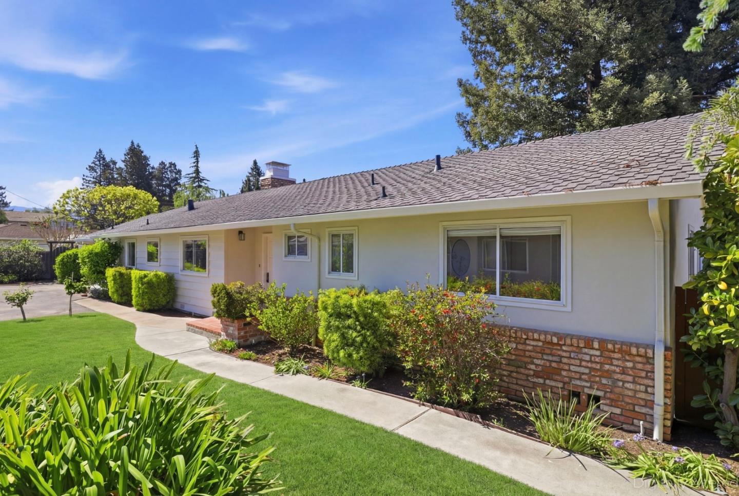 449 Santa Clara Avenue