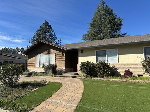 Photo of 1379 Miller Avenue, SAN JOSE, CA 95129 (MLS # ML82041580)