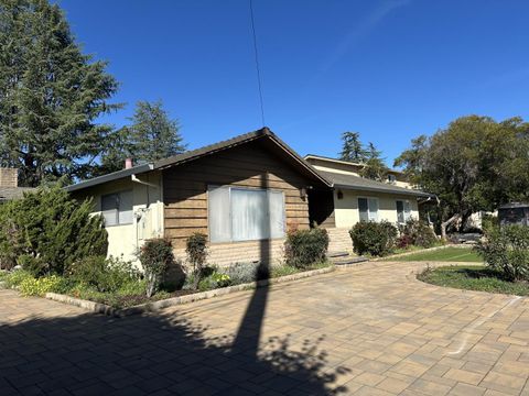 Photo of 1379 Miller Avenue, SAN JOSE, CA 95129 (MLS # ML82041580)