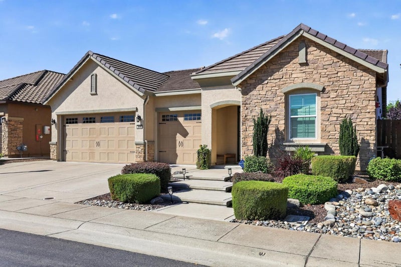 2878 Fantail Lane