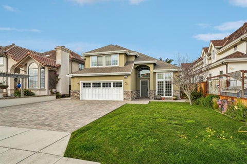 Photo of 229 Garcia Avenue, HALF MOON BAY, CA 94019 (MLS # ML82065548)