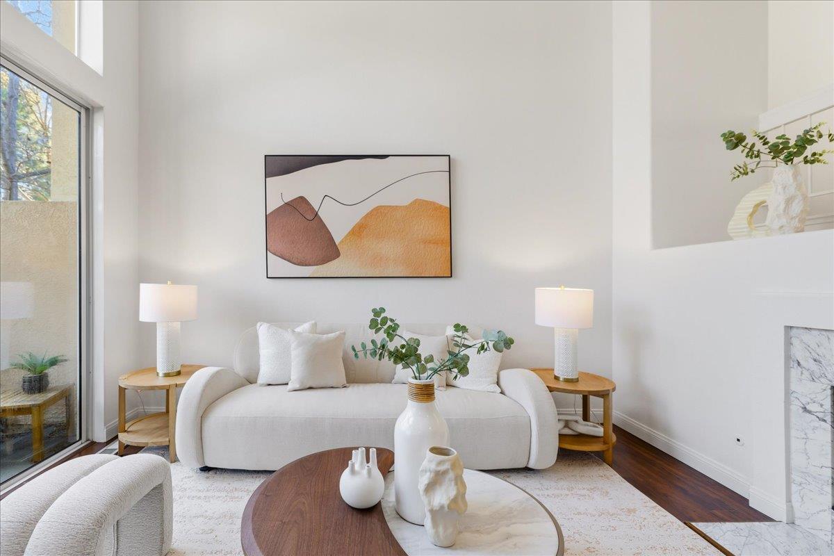 410 Galleria Drive 6