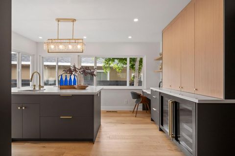 Tiny photo for 2555 Crestmoor Drive, SAN BRUNO, CA 94066 (MLS # ML82021231)