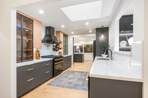 Tiny photo for 2555 Crestmoor Drive, SAN BRUNO, CA 94066 (MLS # ML82021231)