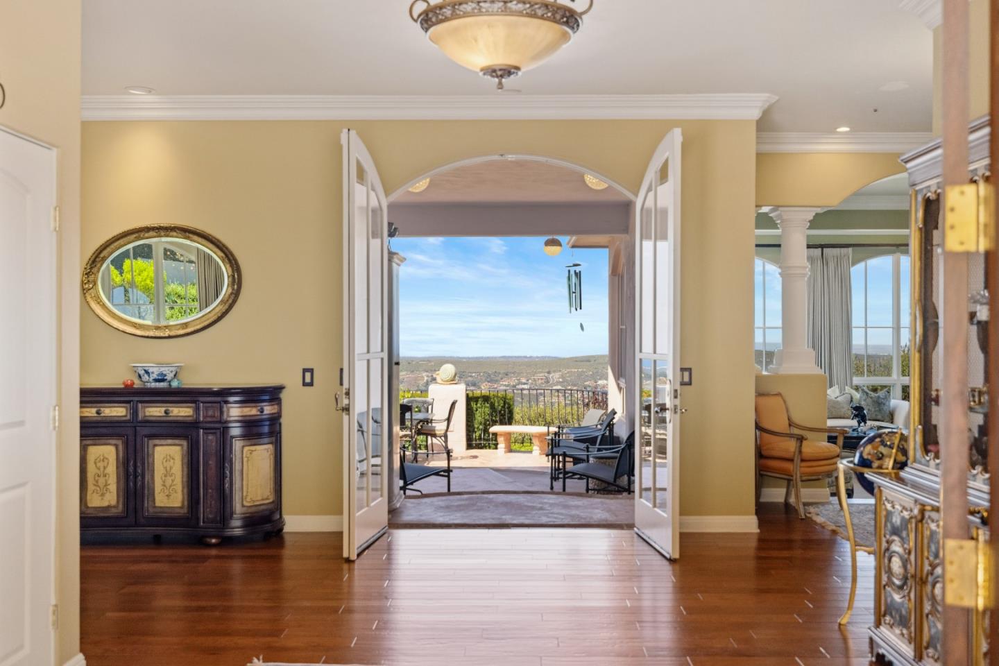 25548 Paseo De Cumbre