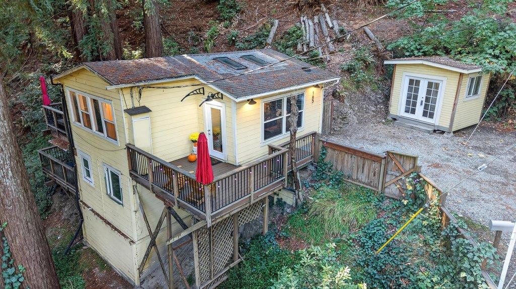165 West Drive