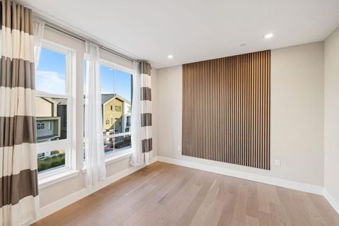 Tiny photo for 45009 Challenge Common #301, FREMONT, CA 94538 (MLS # ML82022816)