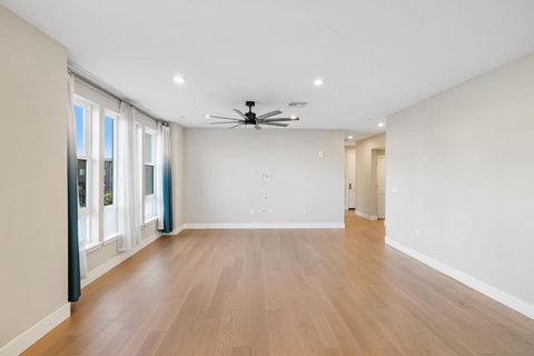 Tiny photo for 45009 Challenge Common #301, FREMONT, CA 94538 (MLS # ML82022816)