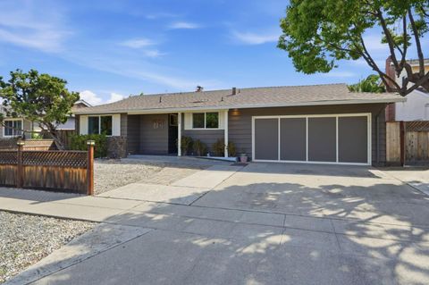 Photo of 3320 Cherry Avenue, San Jose, CA 95118 (MLS # ML82048257)