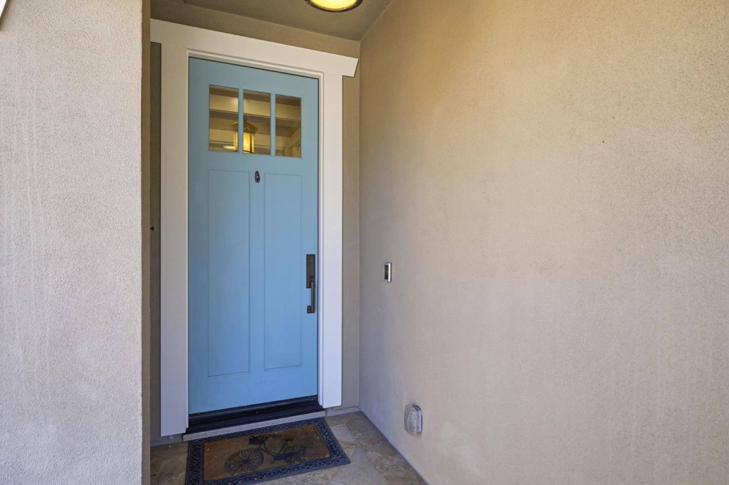 1008 Riverside Drive