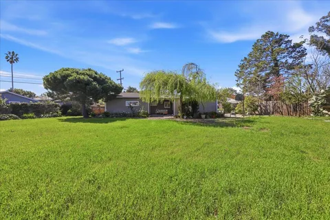 609 Gloria Court, San Mateo, CA 94401 - #: ML82036137