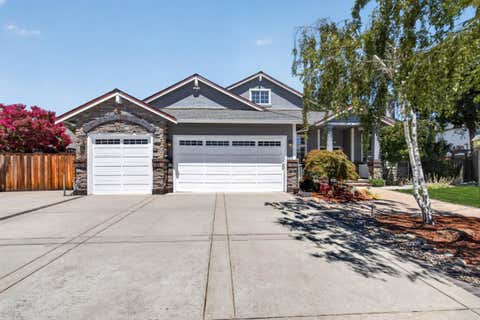 Tiny photo for 19052 Taylor Avenue, Morgan Hill, CA 95037 (MLS # ML82056348)