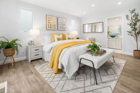 Tiny photo for 184 Sun Blossom Drive, SAN JOSE, CA 95123 (MLS # ML82026351)