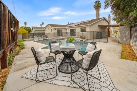 Tiny photo for 184 Sun Blossom Drive, SAN JOSE, CA 95123 (MLS # ML82026351)