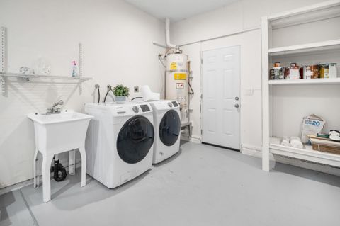 Tiny photo for 184 Sun Blossom Drive, SAN JOSE, CA 95123 (MLS # ML82026351)