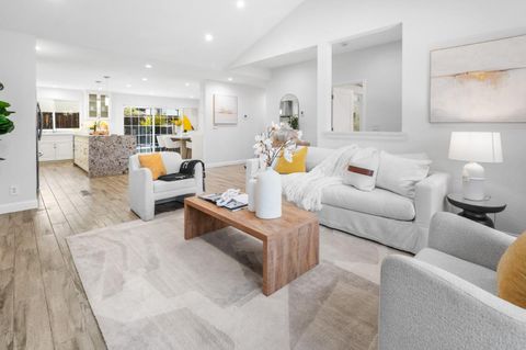 Tiny photo for 184 Sun Blossom Drive, SAN JOSE, CA 95123 (MLS # ML82026351)