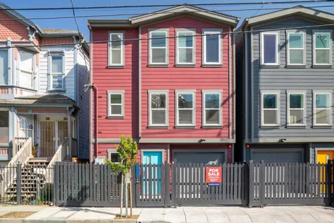 812 Pine Street, Oakland, CA 94607 - #: ML82001861