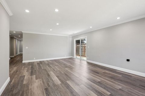 Tiny photo for 1120 Alberni Street, East Palo Alto, CA 94303 (MLS # ML82031583)