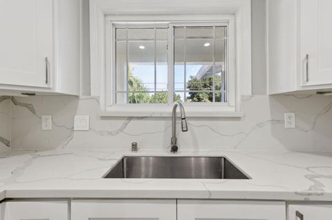 Tiny photo for 1120 Alberni Street, East Palo Alto, CA 94303 (MLS # ML82031583)