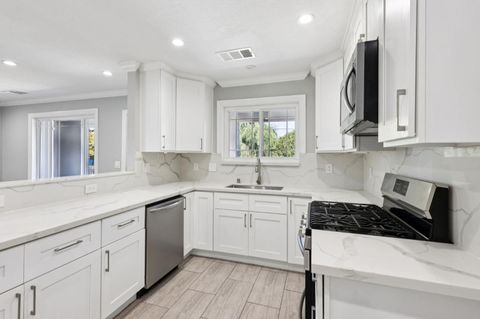 Tiny photo for 1120 Alberni Street, East Palo Alto, CA 94303 (MLS # ML82031583)