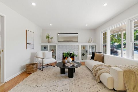 Tiny photo for 972 Emerald Way, San Jose, CA 95117 (MLS # ML82039581)