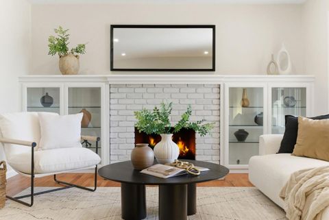 Tiny photo for 972 Emerald Way, San Jose, CA 95117 (MLS # ML82039581)